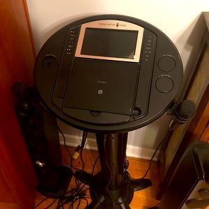 Singing machine classic